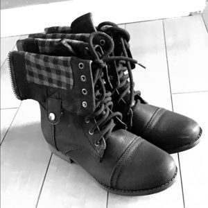 Black Winter Booties